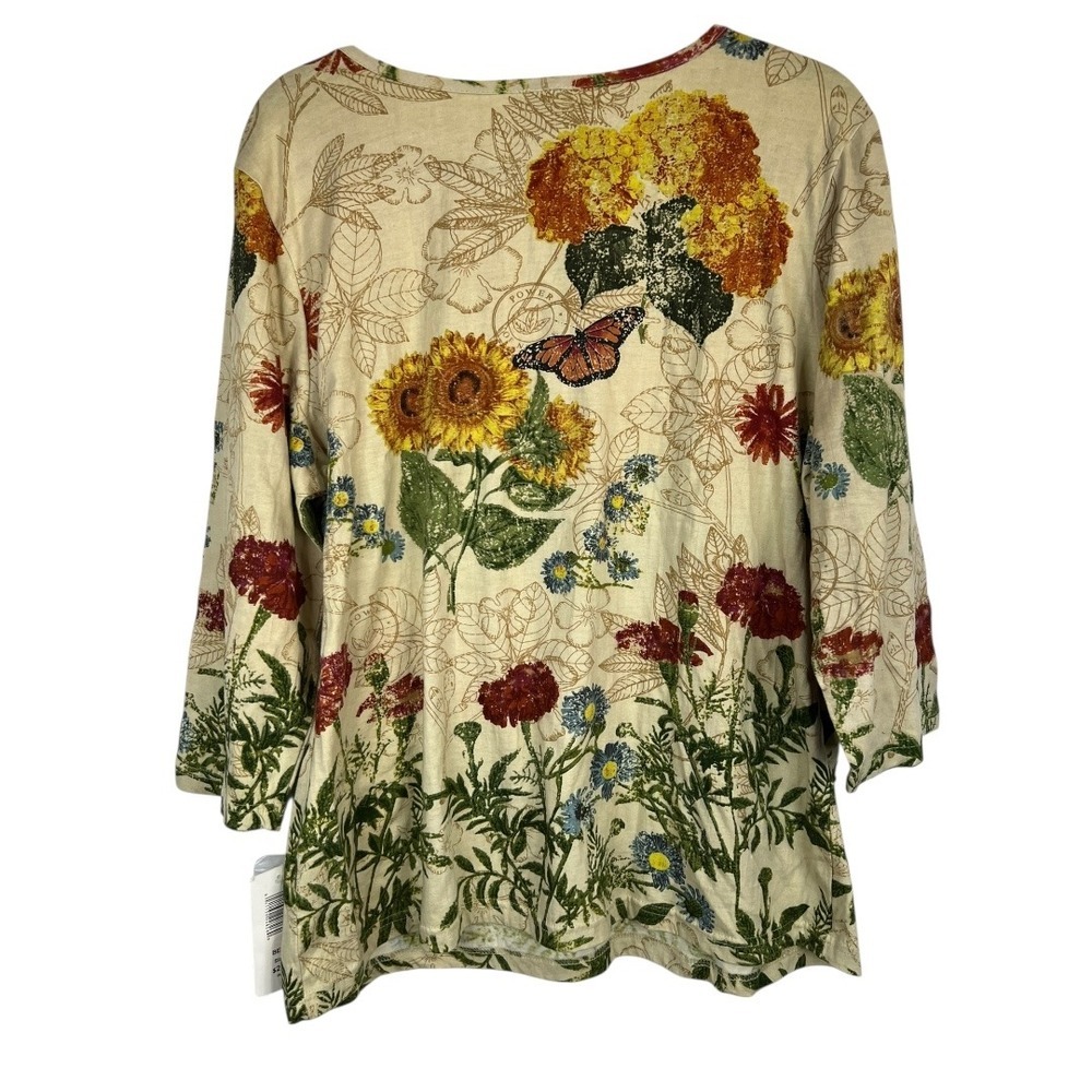NWT - Bon Worth Women's Beige Floral/Butterfly top - 3/4 Sleeve - Size